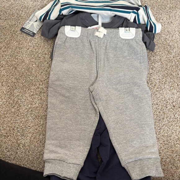 Tommy Bahamas Mix & Matching Set 4 Pieces Size 12m Glow in Dark NEW Pants & Tees - Picture 9 of 12